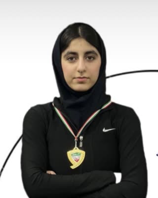 یسنا صالحی